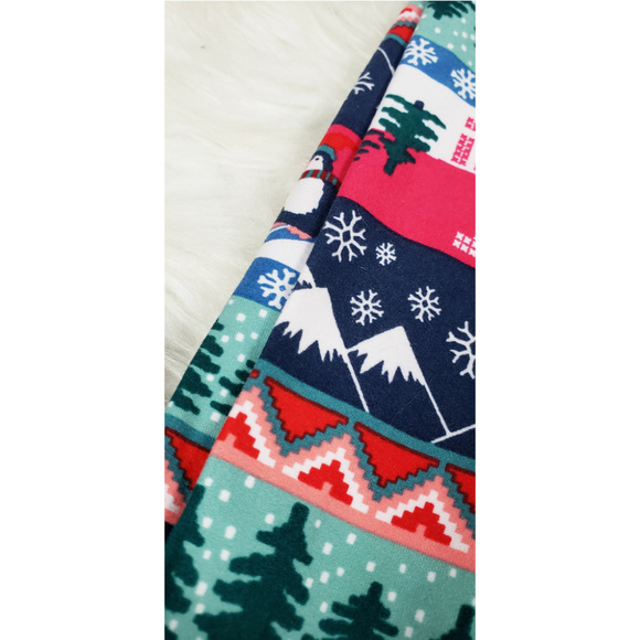 No Boundaries Let It Snow Ankle Leggings - Picture 2 of 4